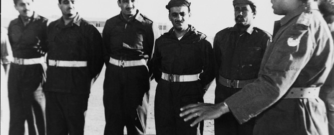 الملك فهد والملك سلمان في الجيش
