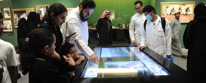 محافظ القنفذة: معرض الملك فهد روح القيادة ملهم للشباب