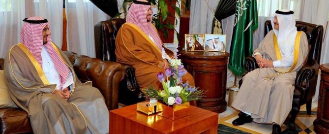 أمير المنطقة الشرقية يستقبل الأمير تركي بن محمد بن فهد