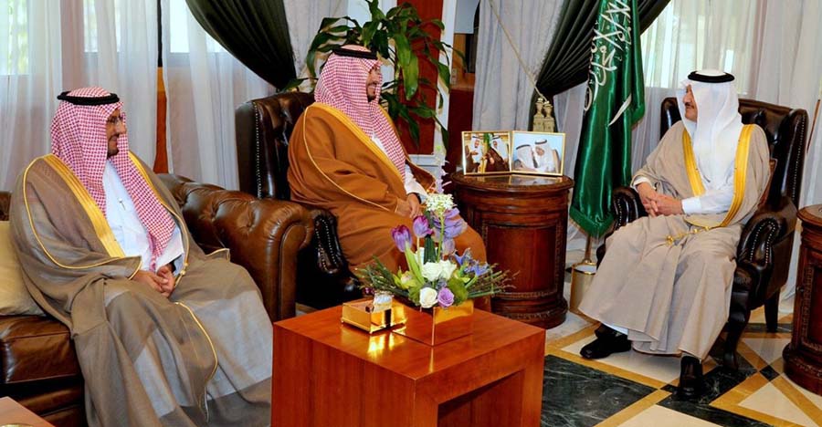أمير المنطقة الشرقية يستقبل الأمير تركي بن محمد بن فهد