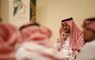 اللجنة التنفيذية لمعرض «الفهد روح القيادة» تناقش آخر استعداداتها للمحطة الثانية